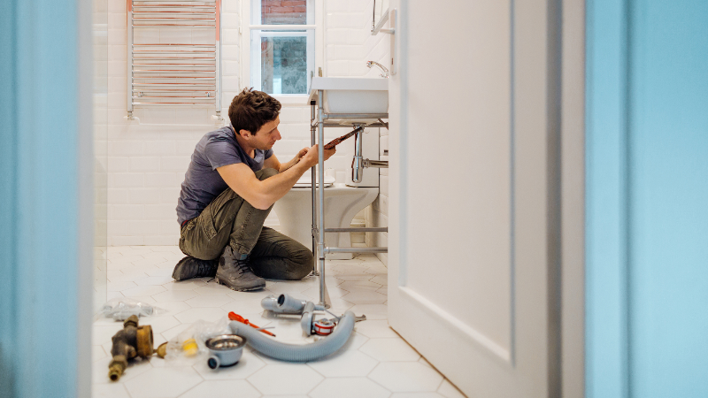 Plumbing Problems May Need a Plumbing Contractor
