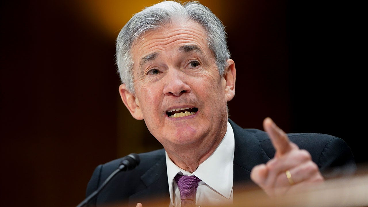 Powell Justifies A ‘patient’ Central Bank On Rate Hikes During Senate 