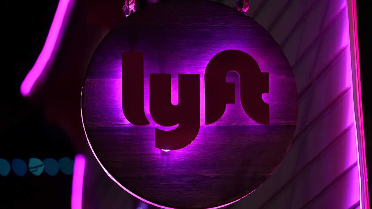 Hereu0027s What Lyftu0027s Dismal Debut Might Mean For Uberu0027s IPO  Bankrate