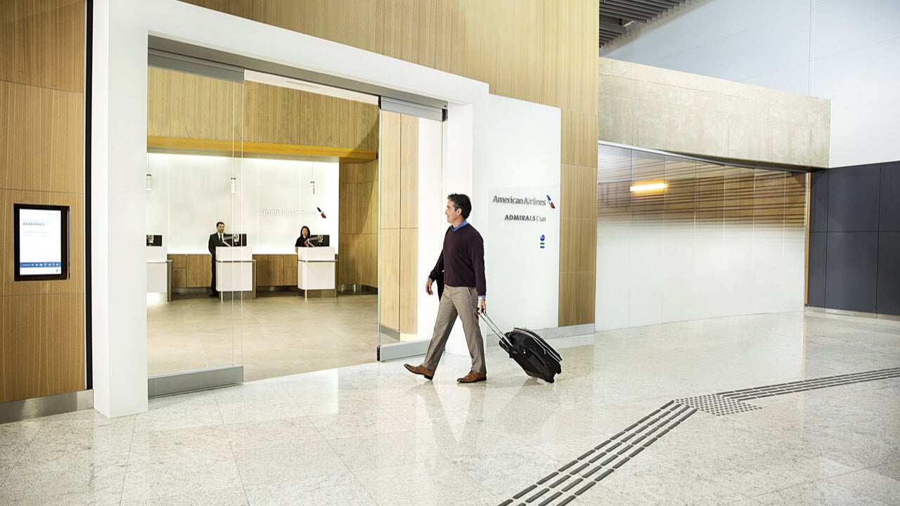 Guide To American Airlines Admirals Club | Bankrate