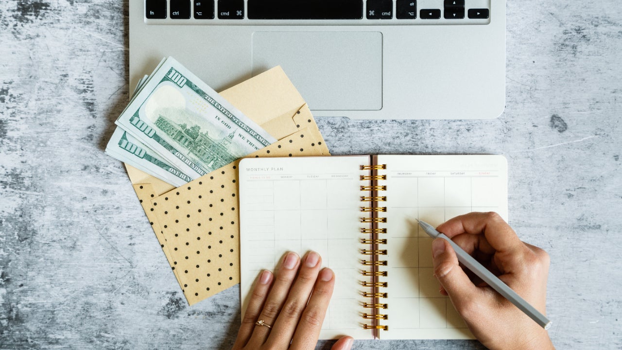 DIY Wallet for Cash Envelope System Budgeting {Tutorial}