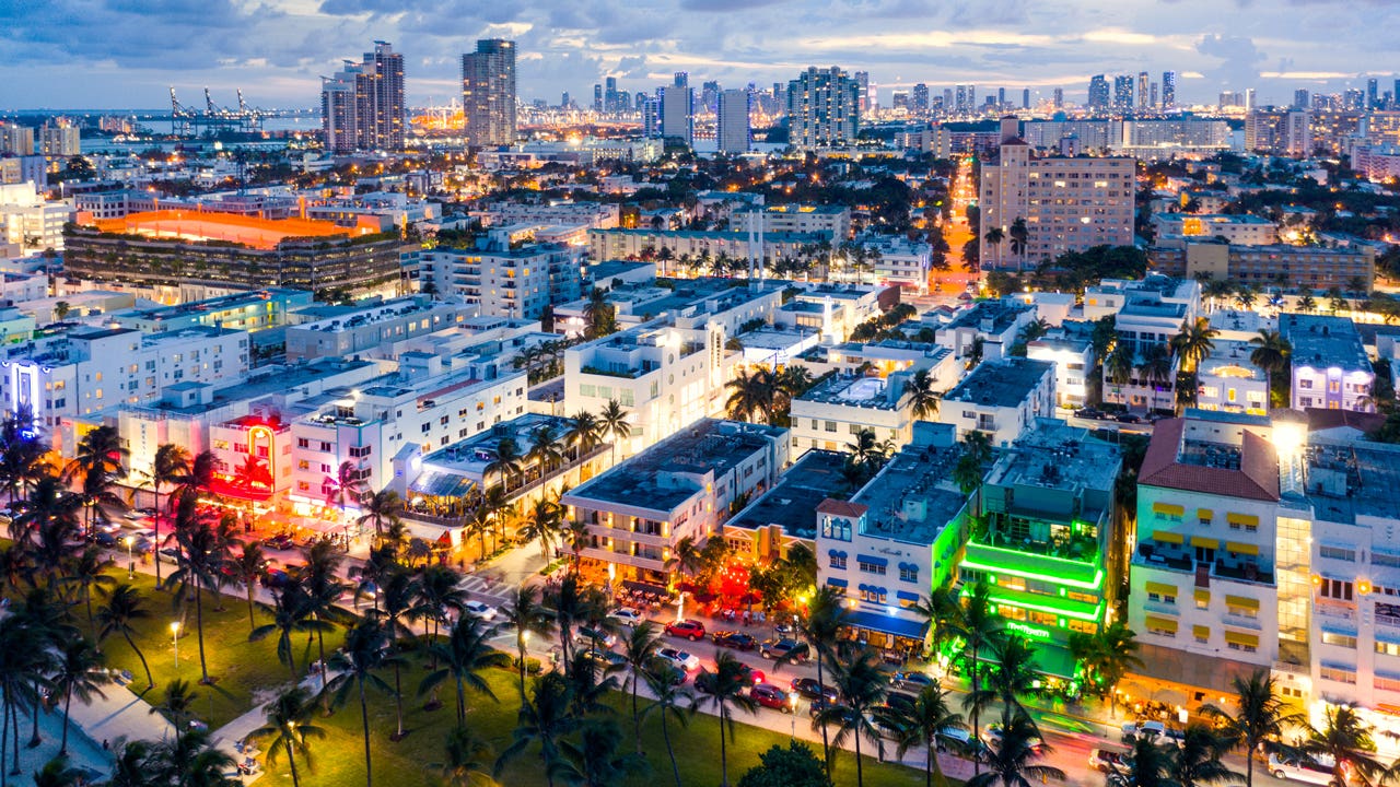 Miami Shopping Centers Analysis 2021