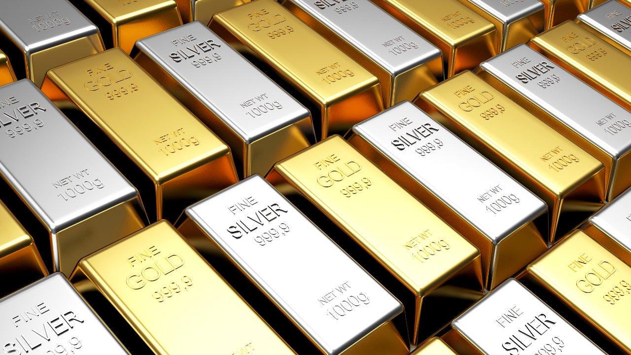 Gold Vs. Silver: Which Is The Better Investment? - Bankrate