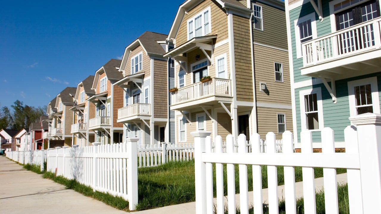 A street with several similar looking homes