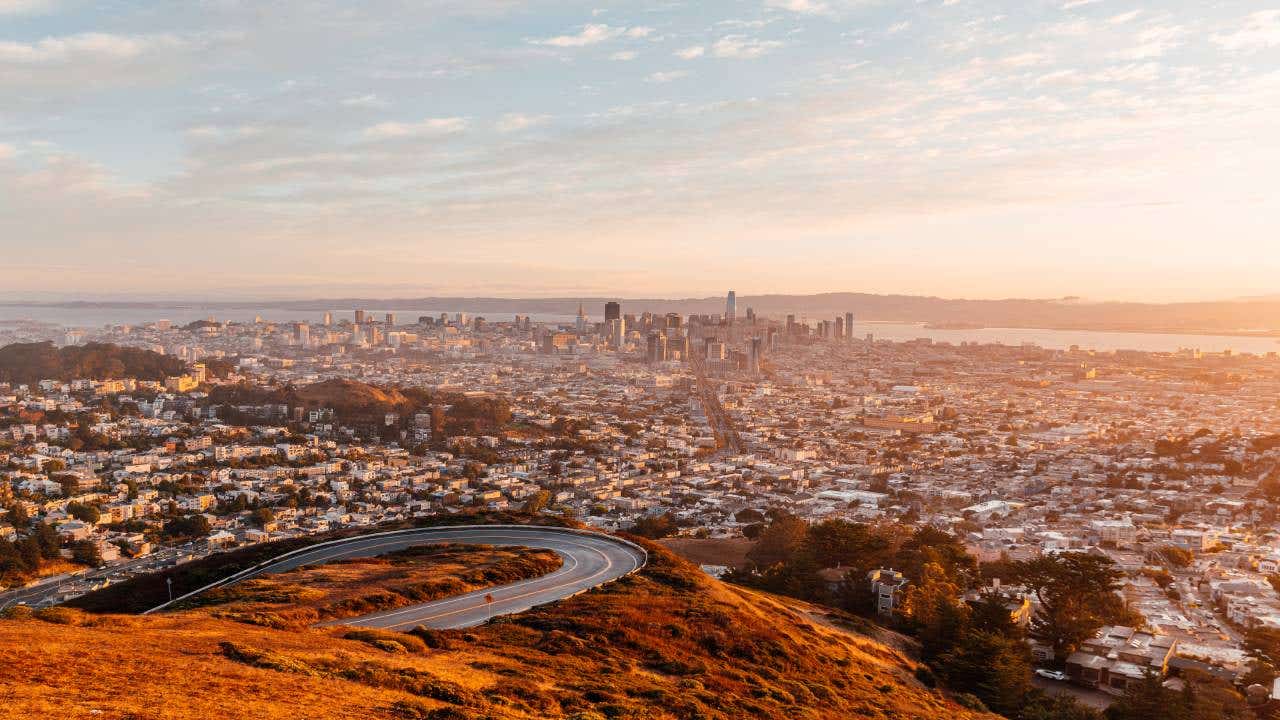 San Francisco aerial view skyline at sunrise